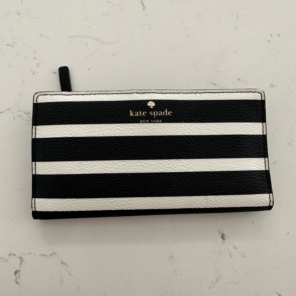 Kate Spade Morgan Slim Bifold Wallet - Like New!
